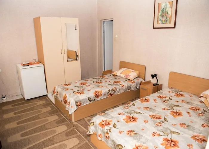 за гости Guest house *