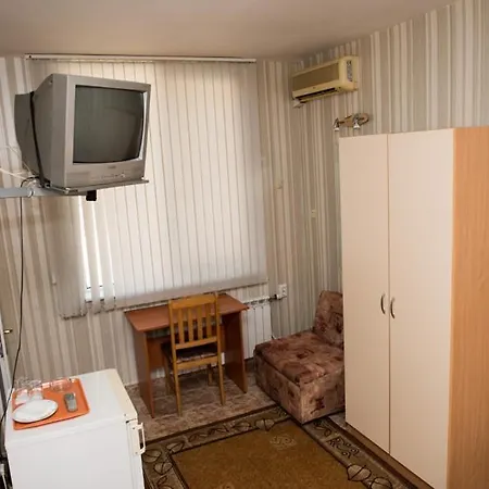 за гости Pensión *